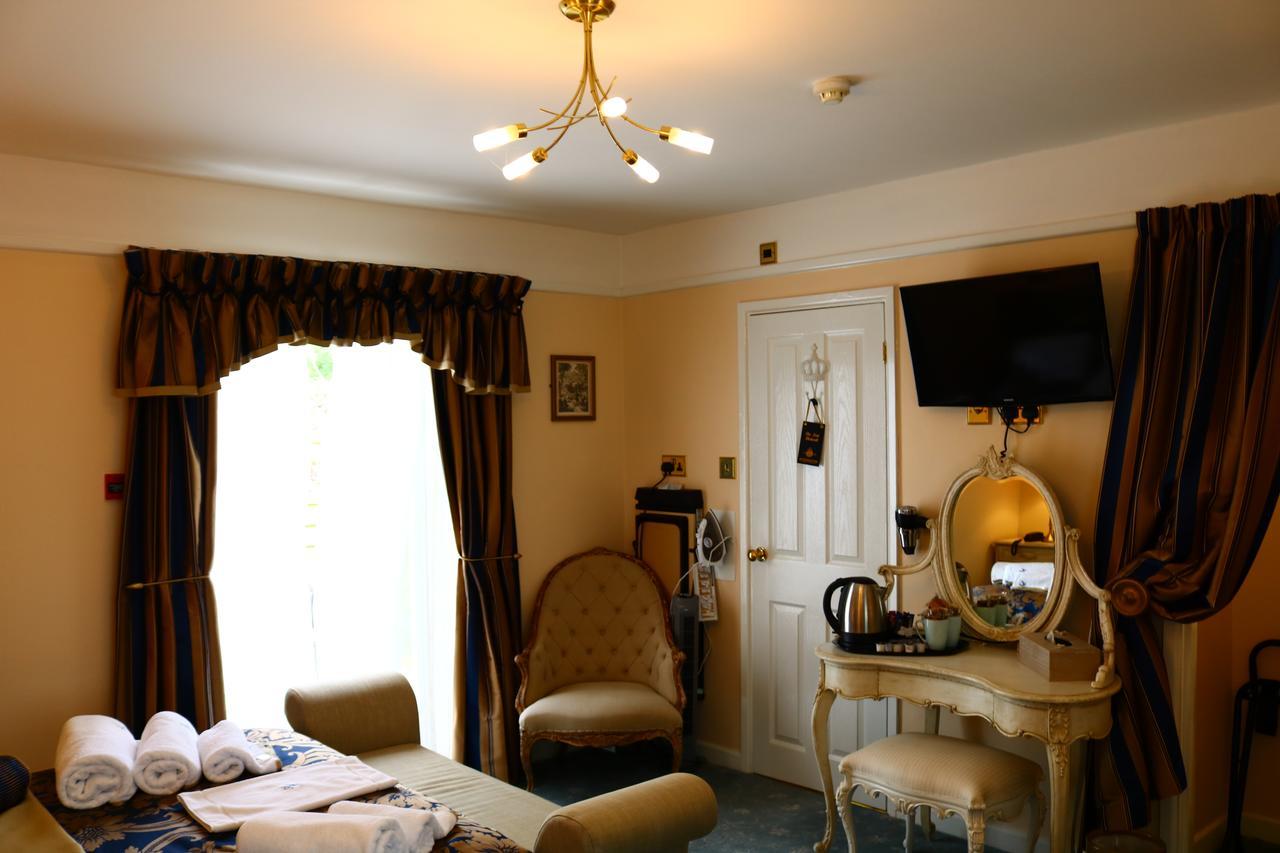 Abbington Hotel Стивънидж Екстериор снимка