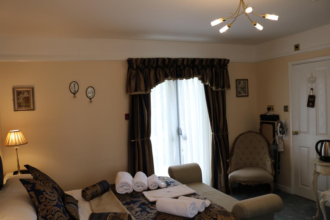 Abbington Hotel Стивънидж Екстериор снимка